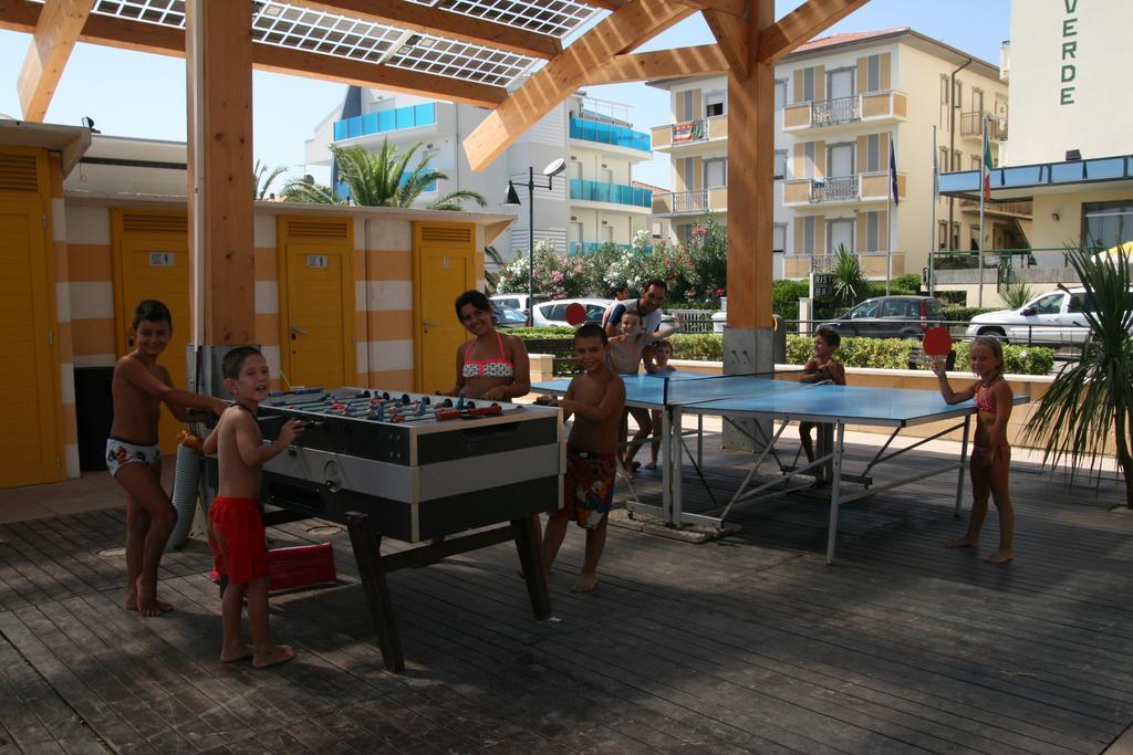 Hotel Felicioni Pineto Extérieur photo